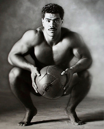 Jr. Seau